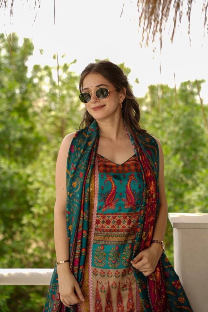 Amara Silk Kurta Set