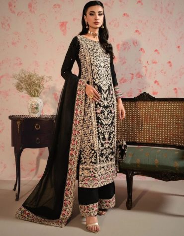 Noir Royal Majesty Anarkali Set