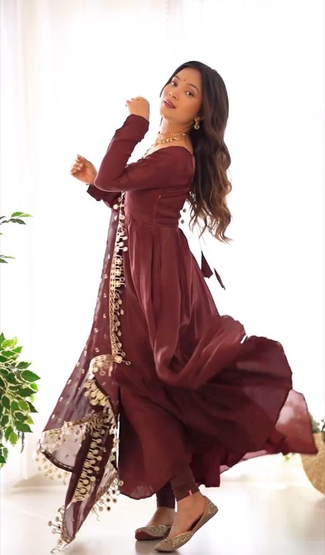 Ravishing Ruby Anarkali