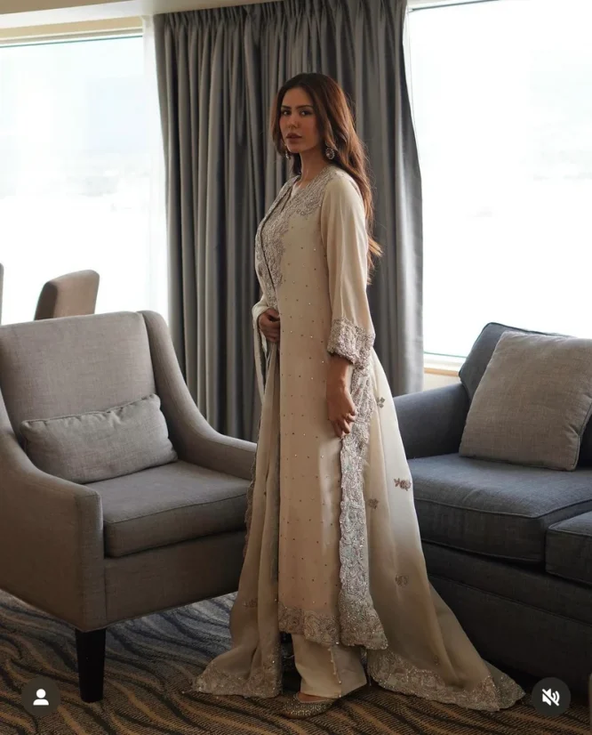 Sonam Ivory Premium Suit Set