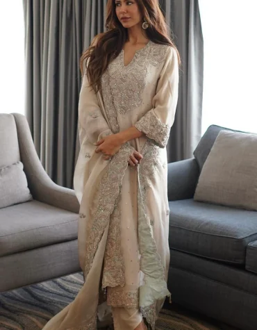 Sonam Ivory Premium Suit Set