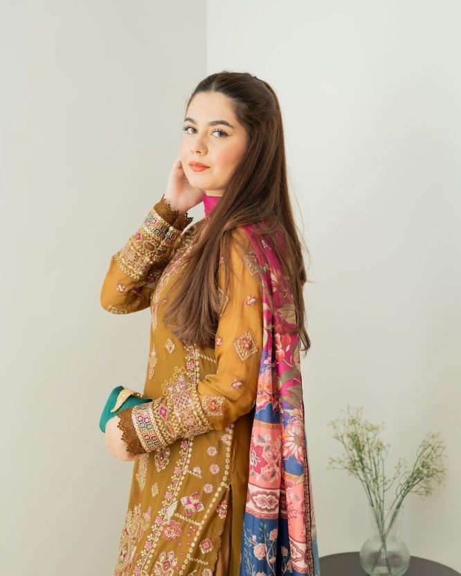 Sunehri Afsana Sharara Set