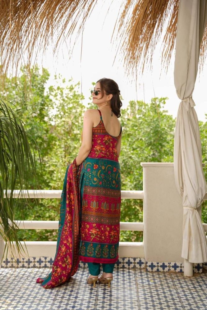 Amara Silk Kurta Set