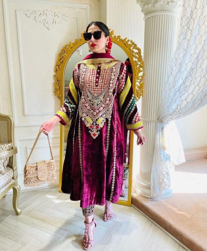 Luxurious Wine Velvet Ensemble