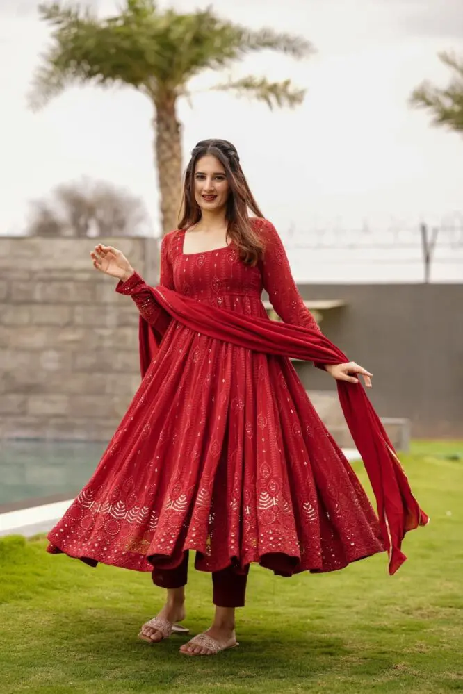 Red Scarlet Embroidered Kurta Set