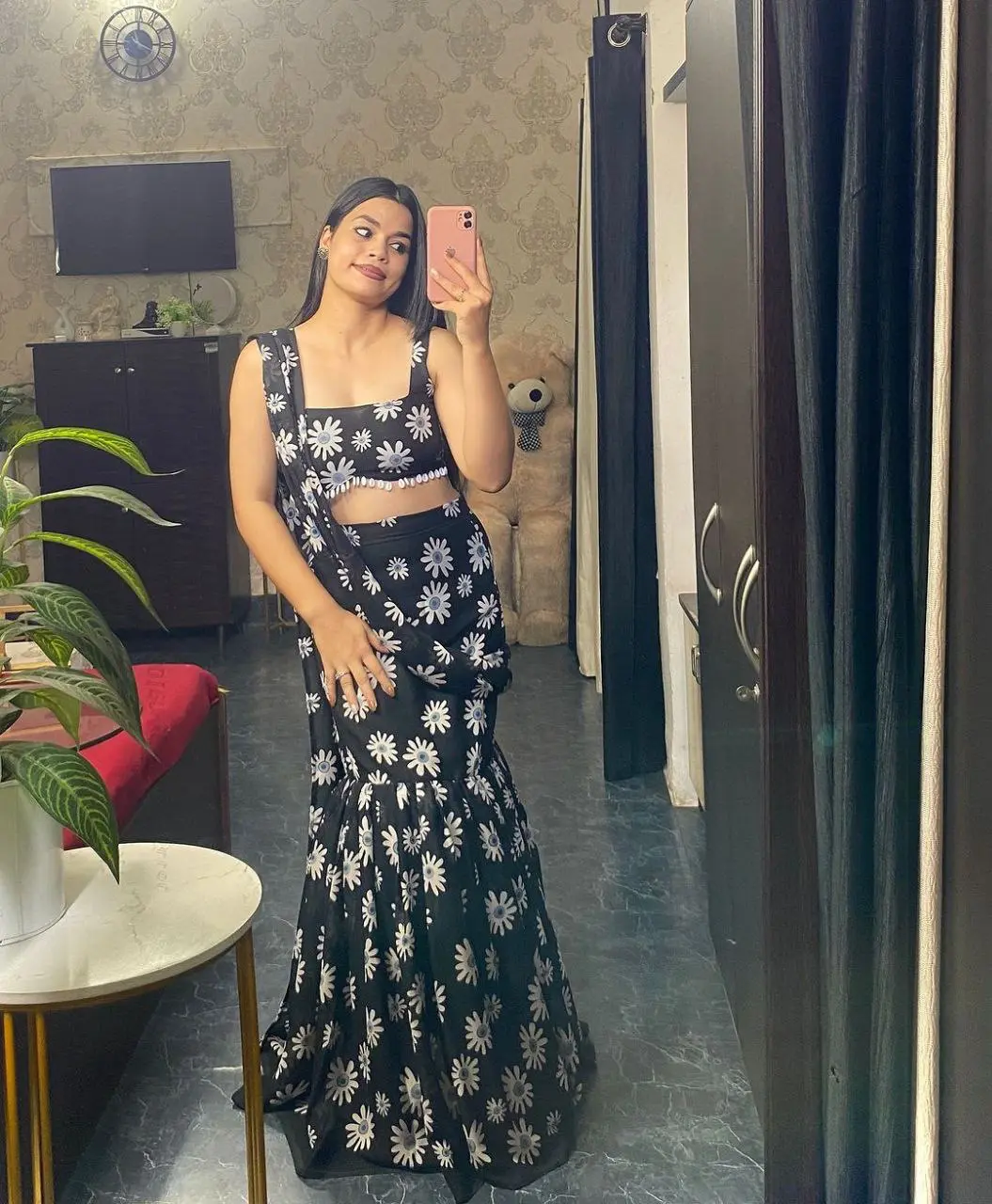 Daisy Bloom Black Lehenga Set