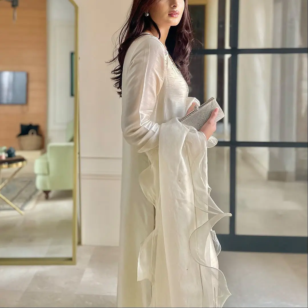 Regal Silk Elegance Ensemble