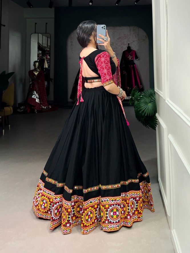 Navratri Special Gamthi Work Lehenga with Bandhej Dupatta
