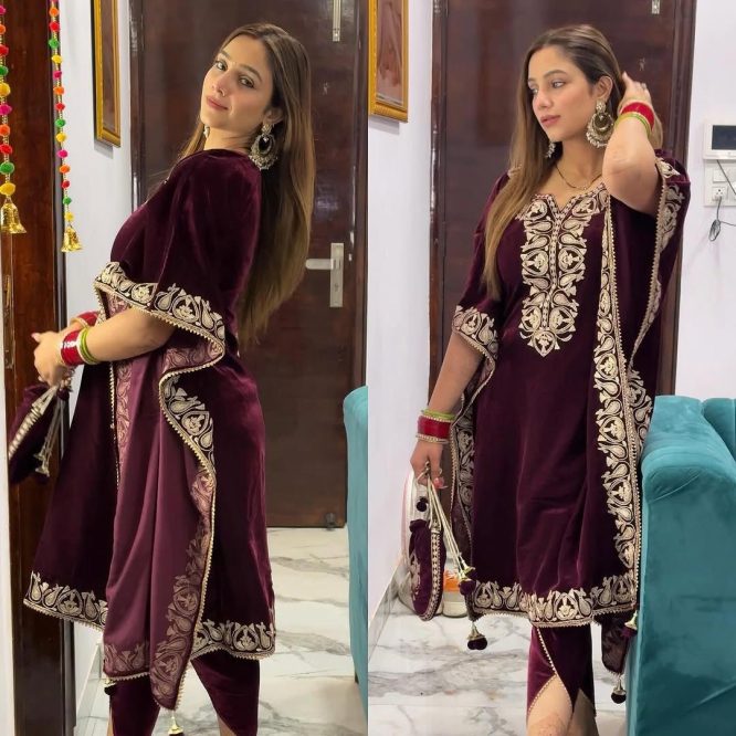Saanjh Velvet Kaftan with Dhoti and Potli