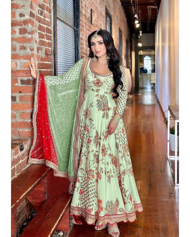 Luxurious White Faux Georgette Creation