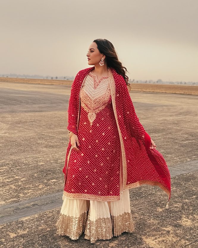 Sonakshi Ratan Raagini Sharara Set