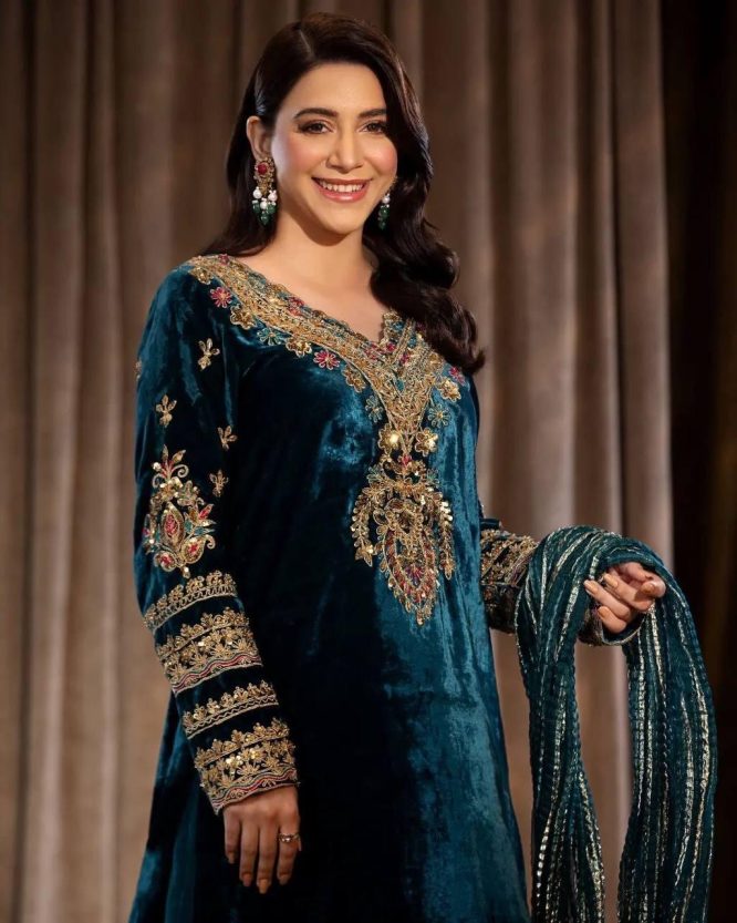 Majestic Teal Velvet Salwar Kameez Set