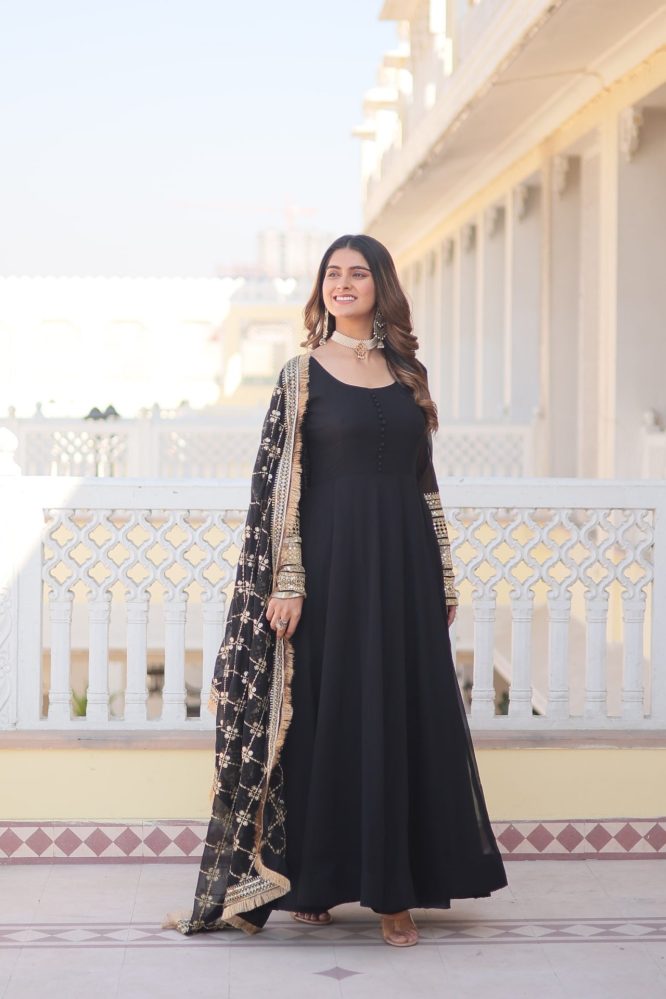 Blossom Elegance Gown with Dupatta