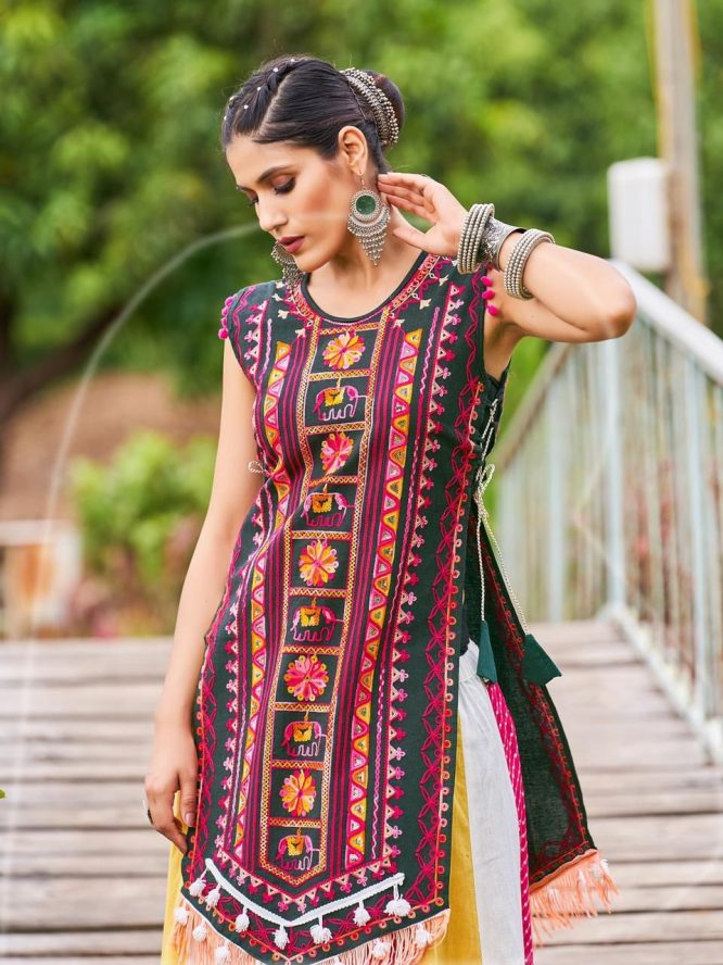 Luxurious Off White Dhingli Motif Embroidered Panel Top Paired With Wine Trendy Printed Skirt