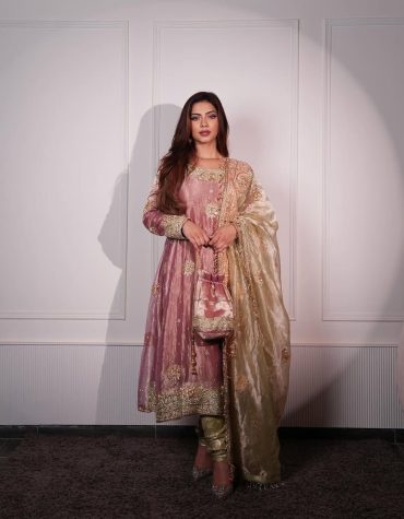 Rose Elegance Anarkali Set