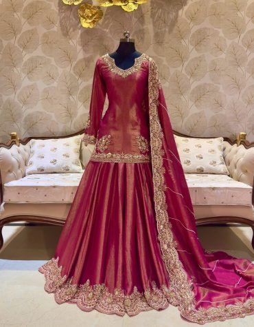 Royal Shimmer Lehenga Top With Dupatta
