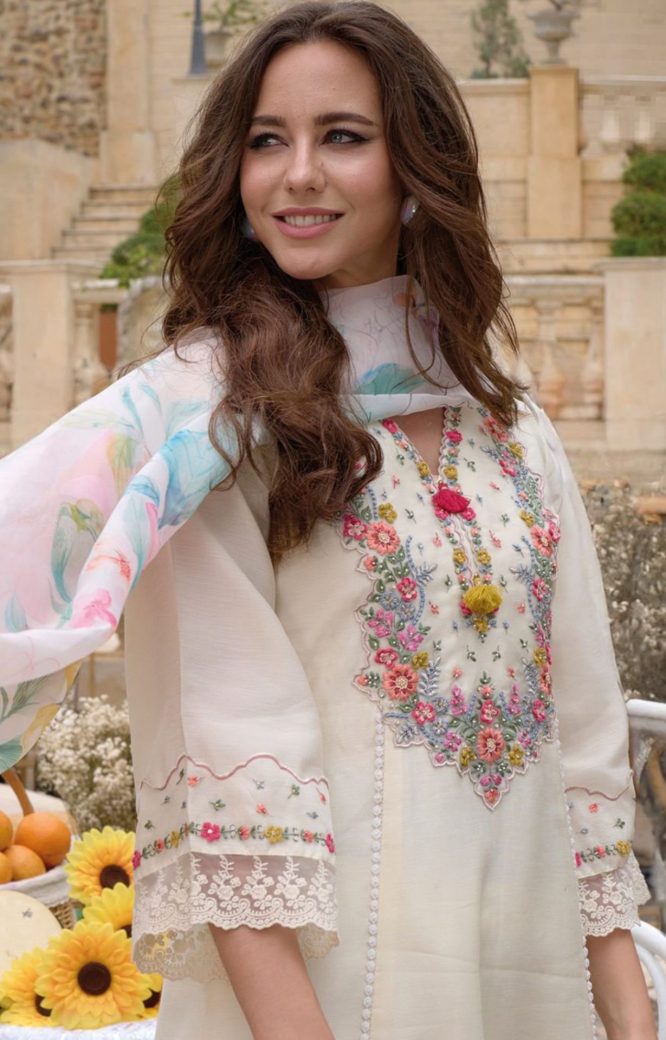 Ivory Blossom Embroidered Kurta Set with Floral Dupatta