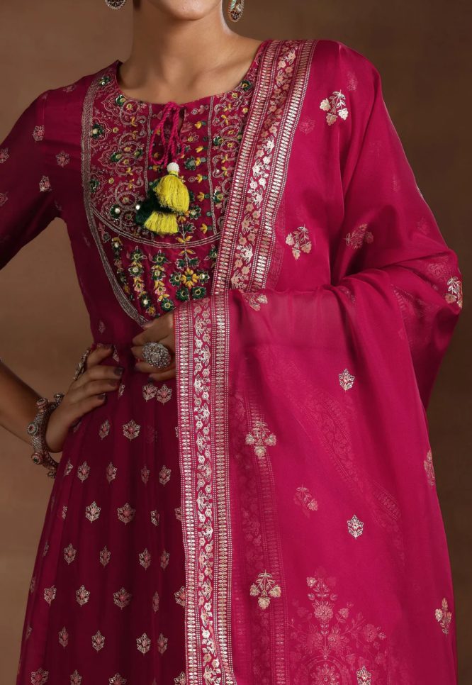 Mehrun Royal Banarasi Anarkali Ensemble