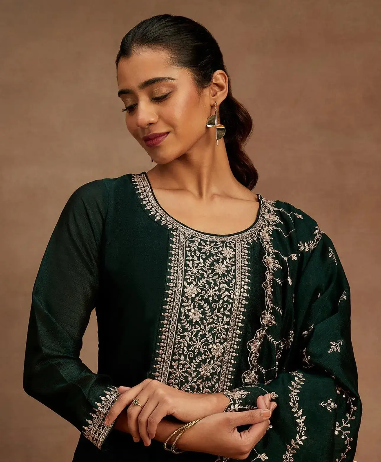 Zehra Emerald Green Embroidered Suit Set