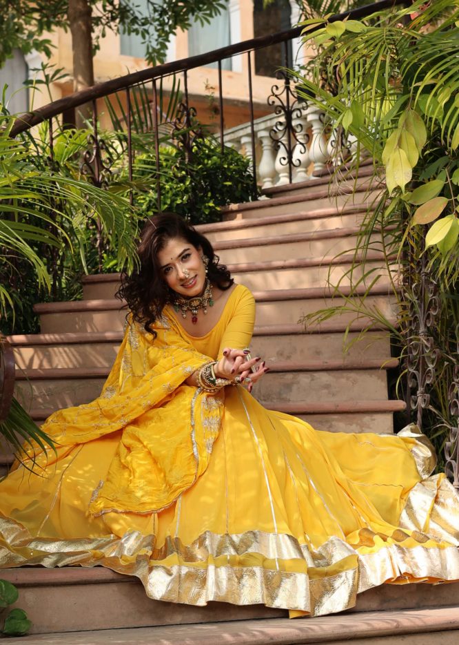 Sunehri Noor  Lehenga Set