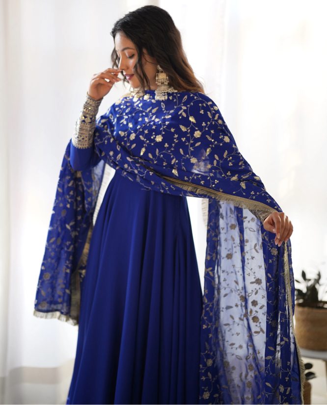Midnight Bloom Anarkali Set