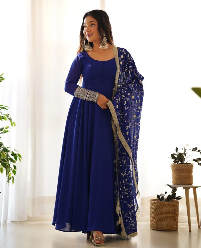 Midnight Bloom Anarkali Set