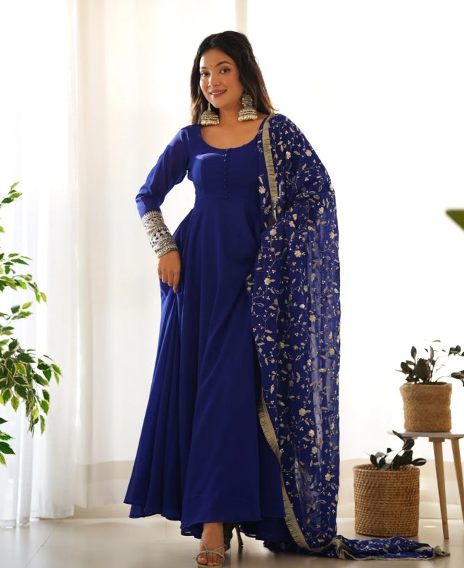 Midnight Bloom Anarkali Set