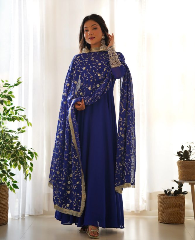 Midnight Bloom Anarkali Set