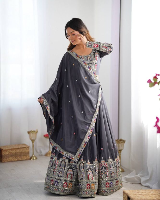 warya's Premium Quality Heavy Traditional Lehenga Choli Black