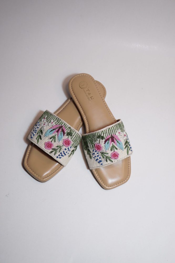 Ruhi Flate Flip Flop
