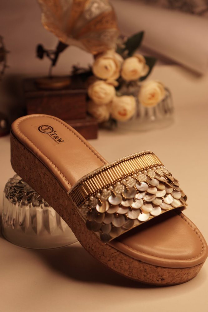 Dolphin (Cork Heel)