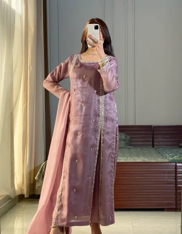Zeenat Mauve Elegance Set