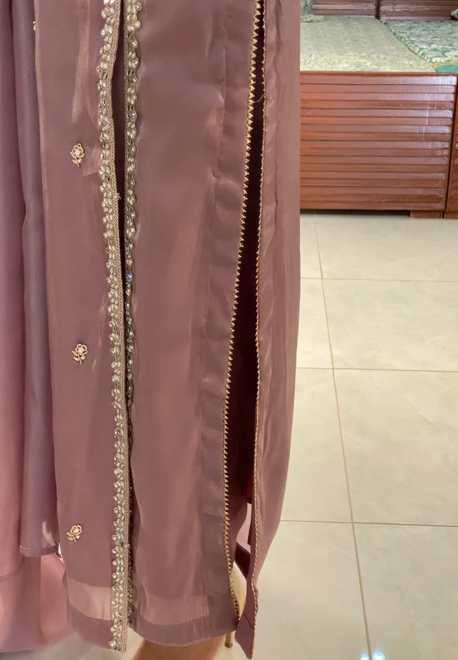 Zeenat Mauve Elegance Set