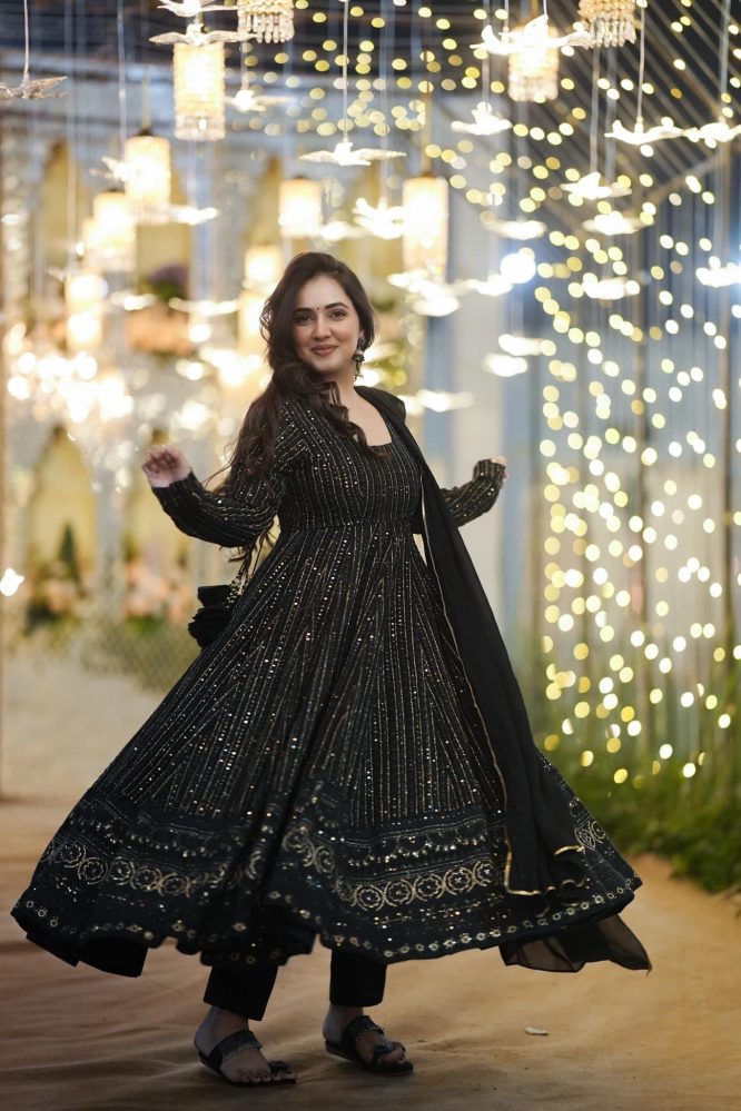 NIGHT STAR BLACK SUIT SET -120