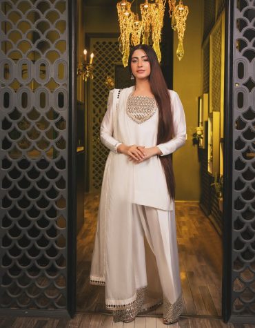 Maryam Mirror Premium Silk Ensemble