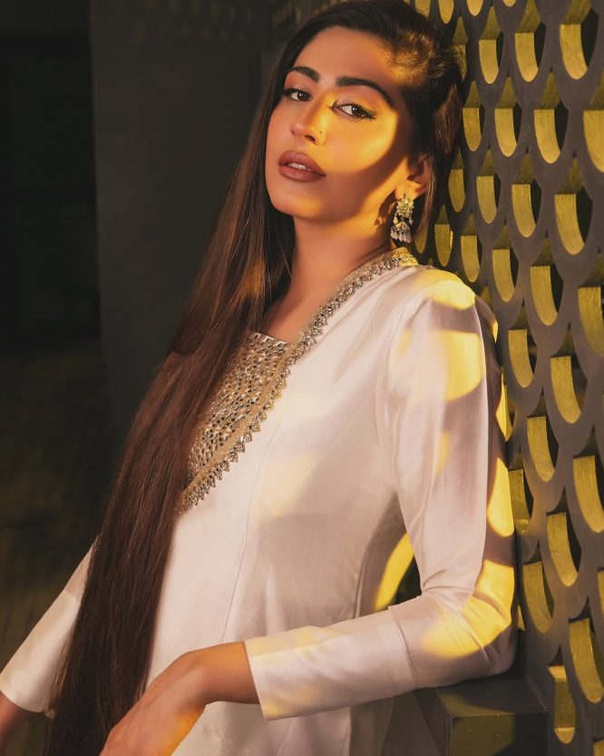 Maryam Mirror Premium Silk Ensemble