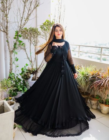 MAXI LONG FLAIR WITH LESS BORDER SET WITH DUPATTA SET. AY-114