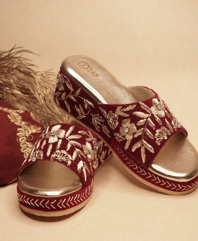 Akshara (Cork Heel)