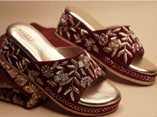 Akshara (Cork Heel)