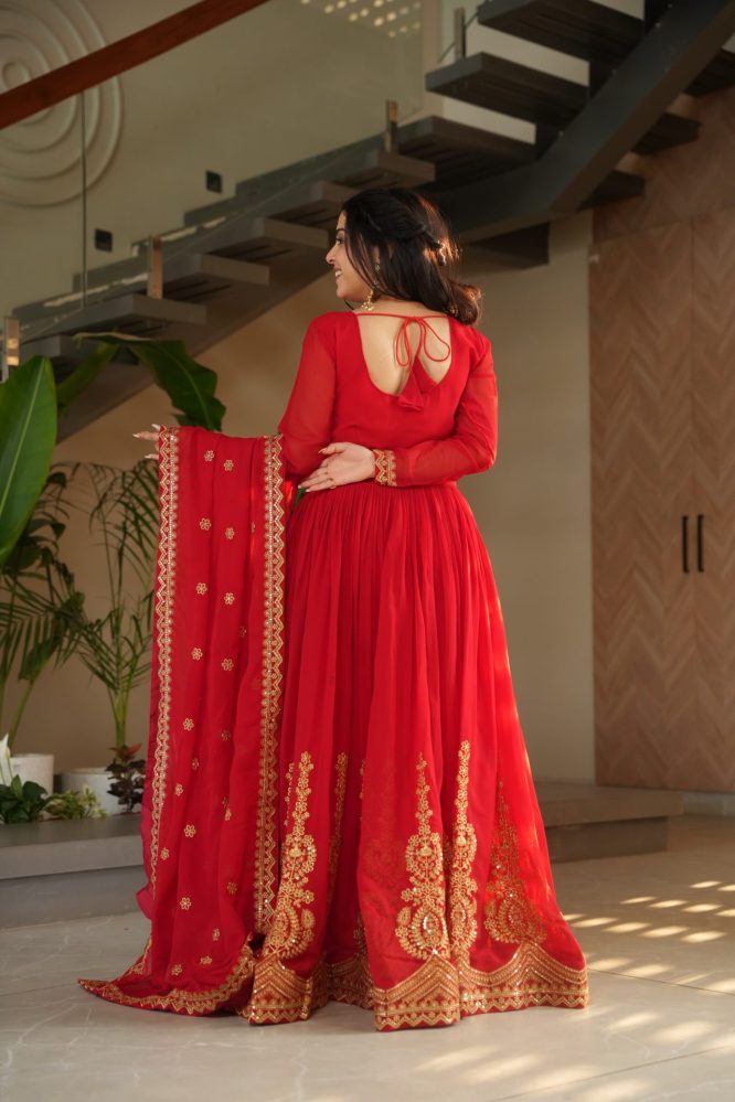 Kahani Premium Red Anarkali Suit Set