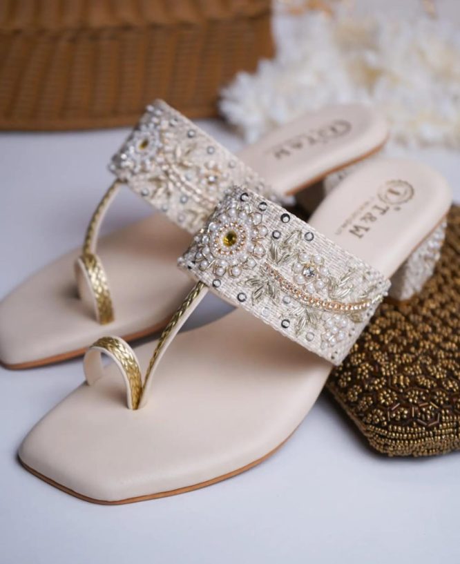 Abai (Heel)