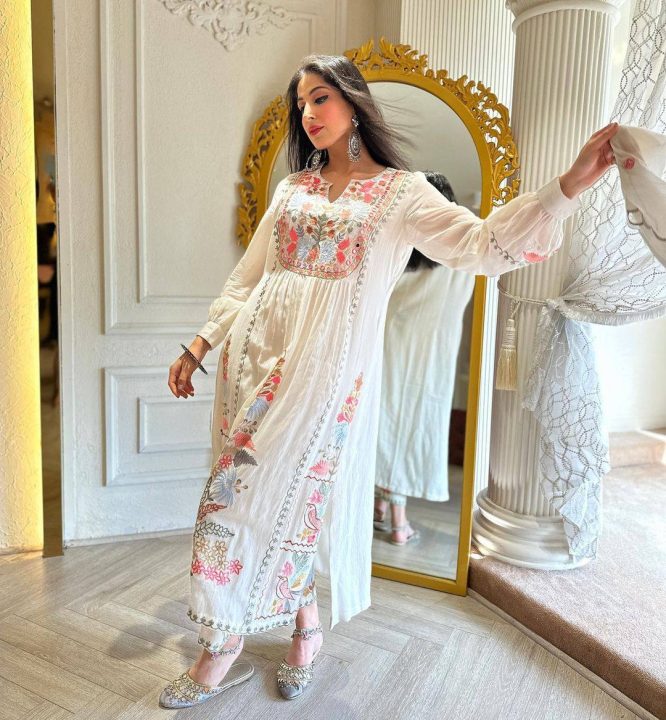 Khushbu Malti Colored Pakistani Suit Set