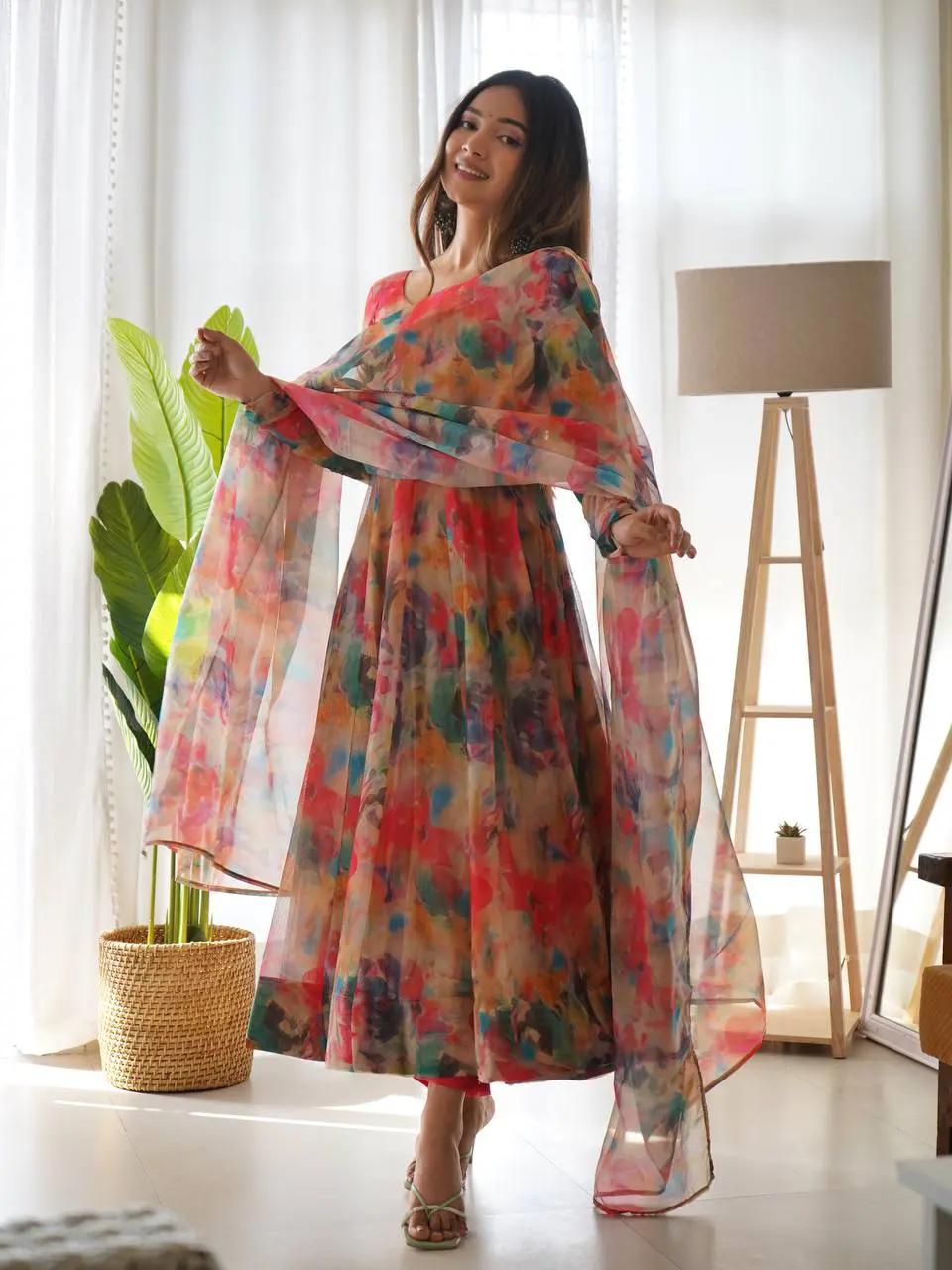 MULTI COLOR PRINT SUIT