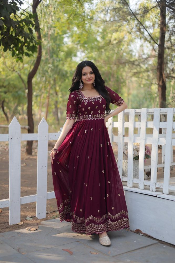 LIKSHA"S PREMIUM DESIGNER READYMADE GOWN KA-1111