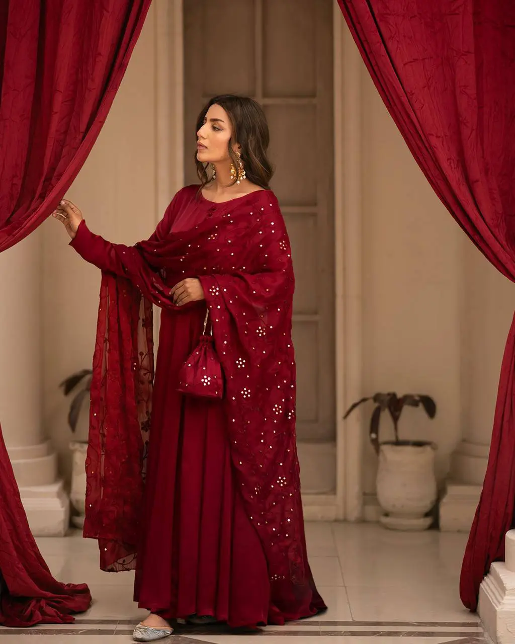 PREMIUM READYMADE  BLACK & RED SUIT SET TD-6008