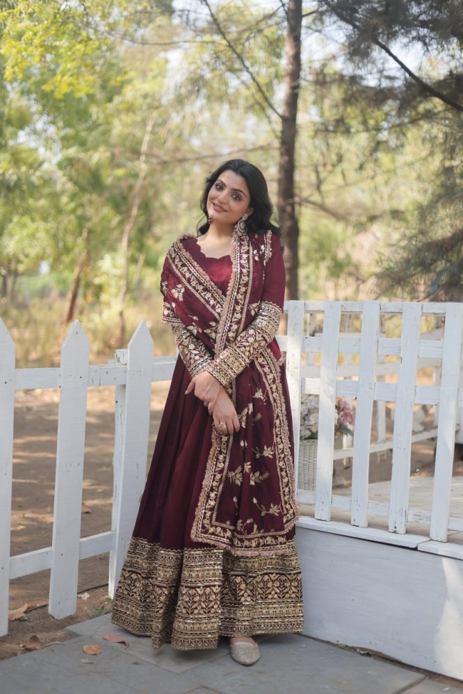 RADIANT DARK MAROON SUIT SET  142