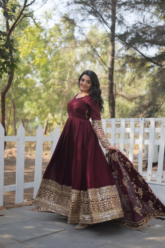 RADIANT DARK MAROON SUIT SET  142