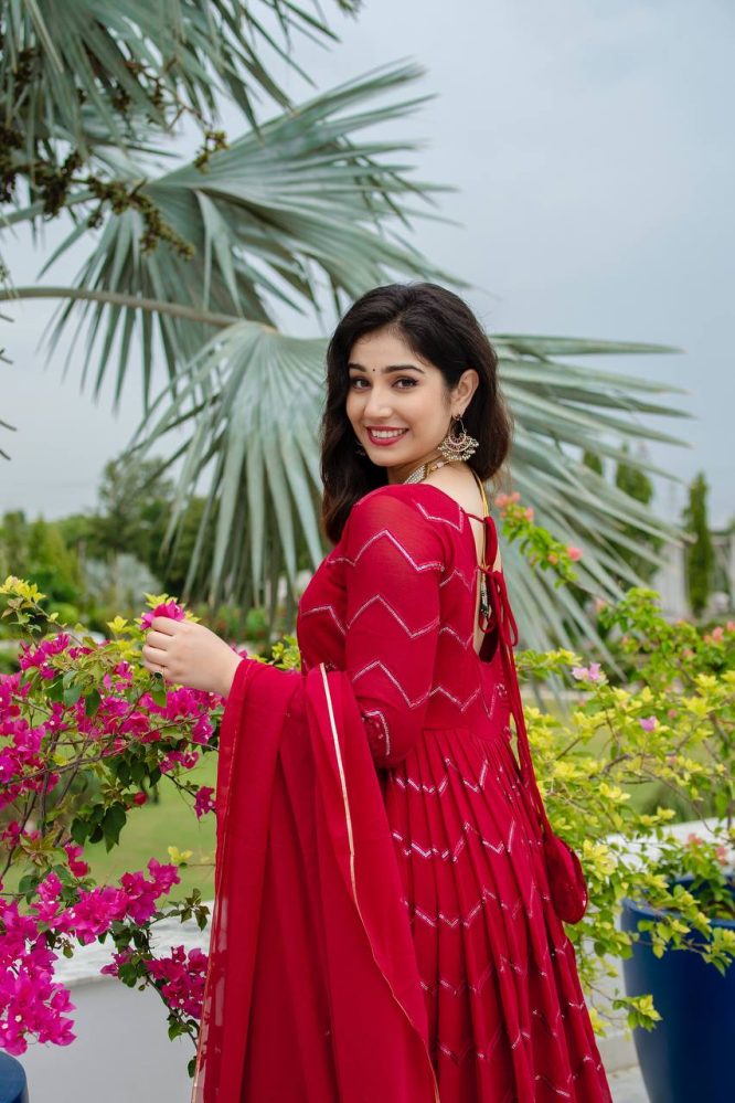 Liksha's Beutifull and Premium Anarkali Suit Set