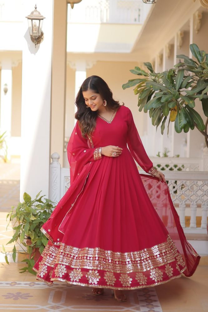 Bansi's New Premium Qaulity Gown Set