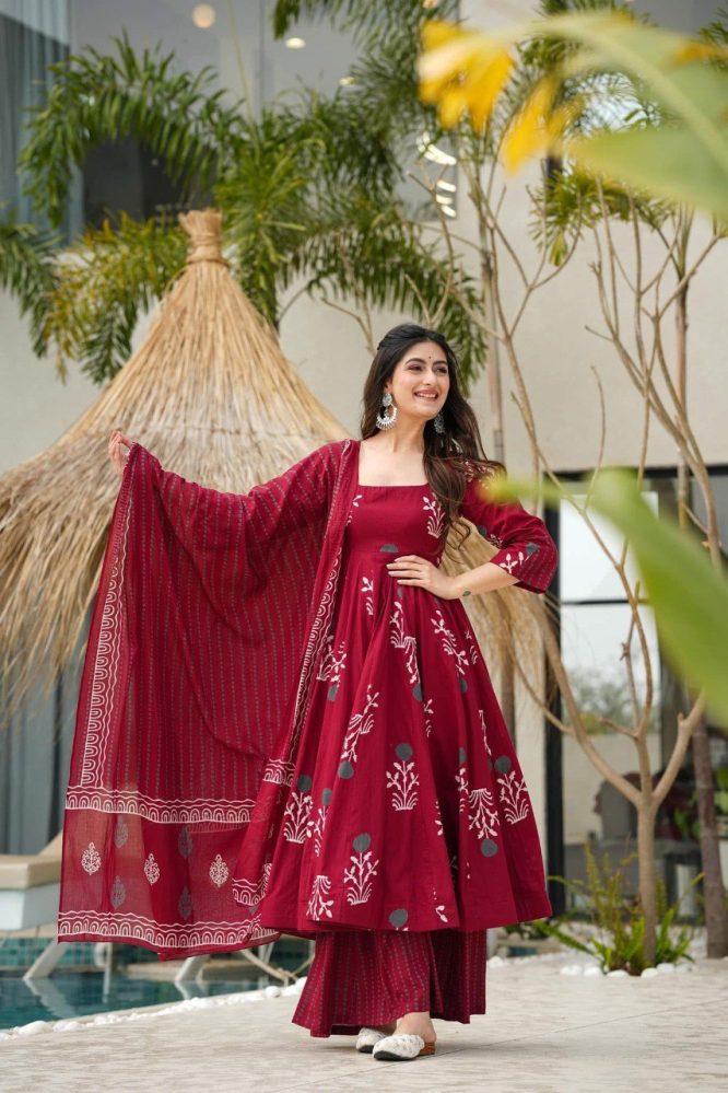 Pavitra's Pure Cotton Anarkali Suit Set